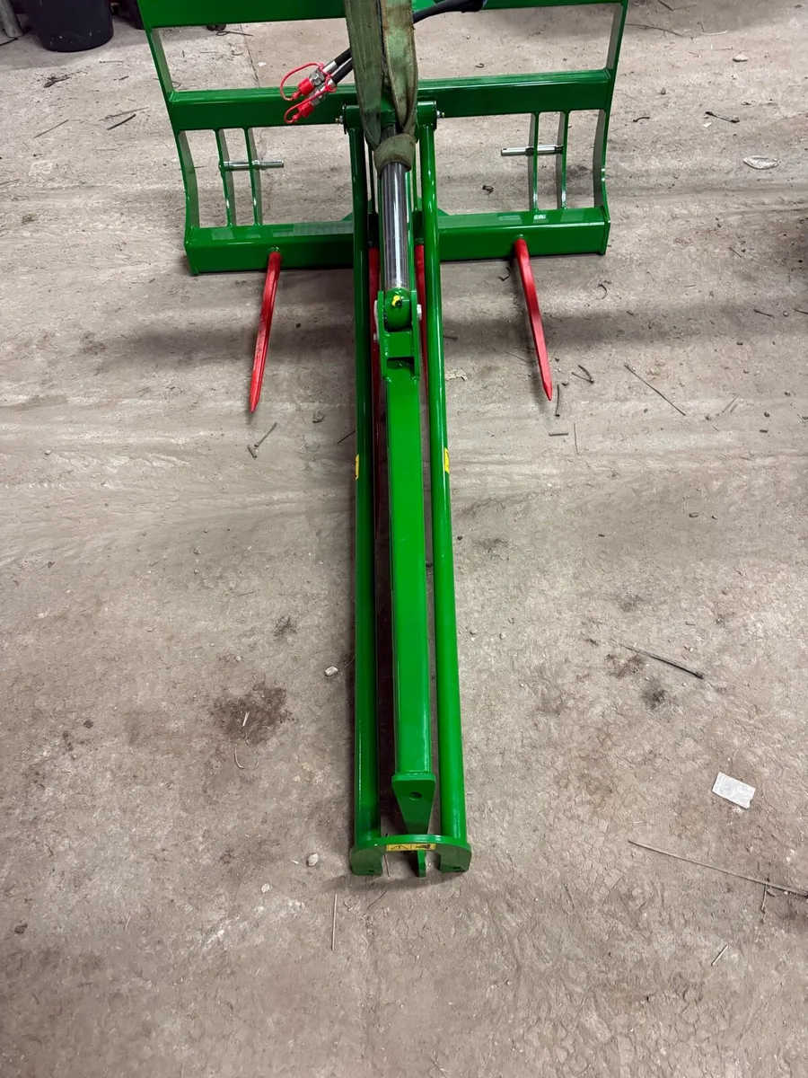 McHale Bale Spliter - Image 4