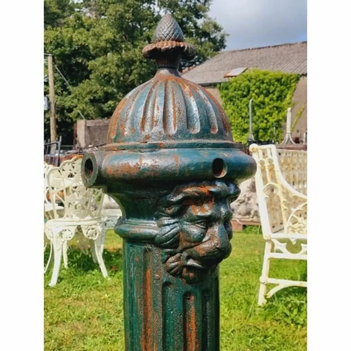 Village Pump Green H240 - Image 2