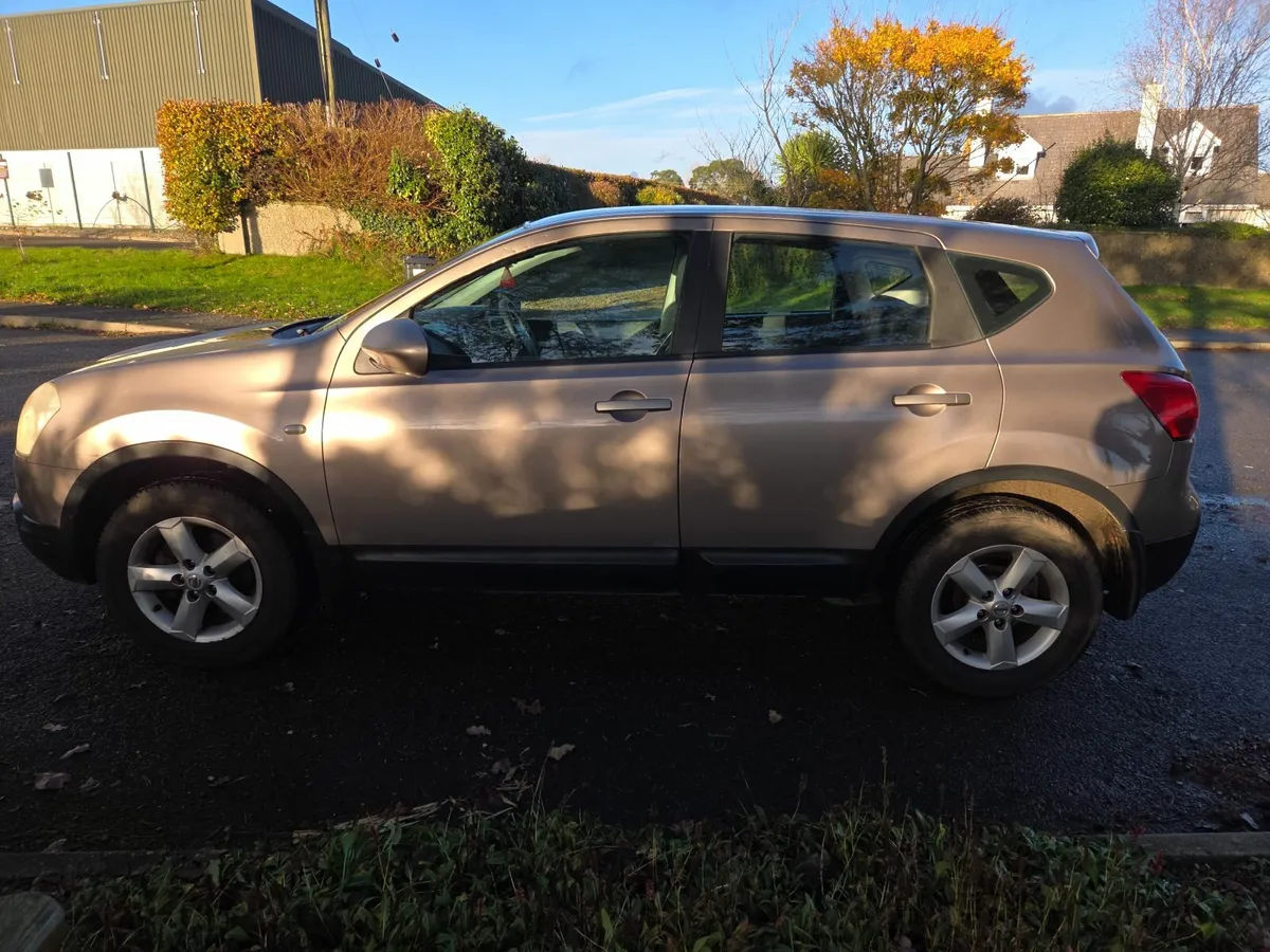Nissan Qashqai 2007 - Image 2