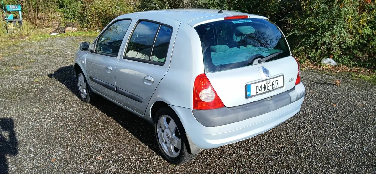 Renault Clio 2004 1.2 16v 75bhp - Image 3