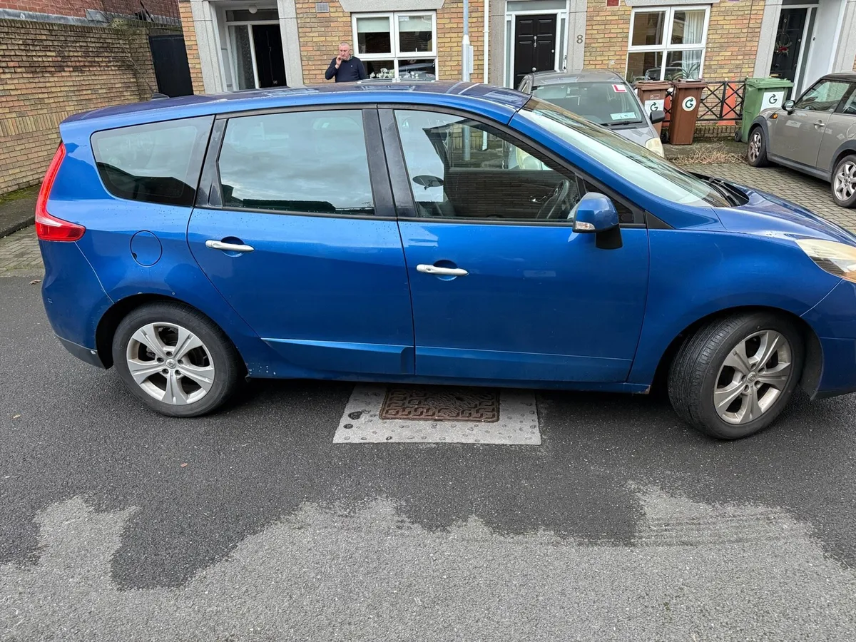 Renault Scenic 2011 - Image 3