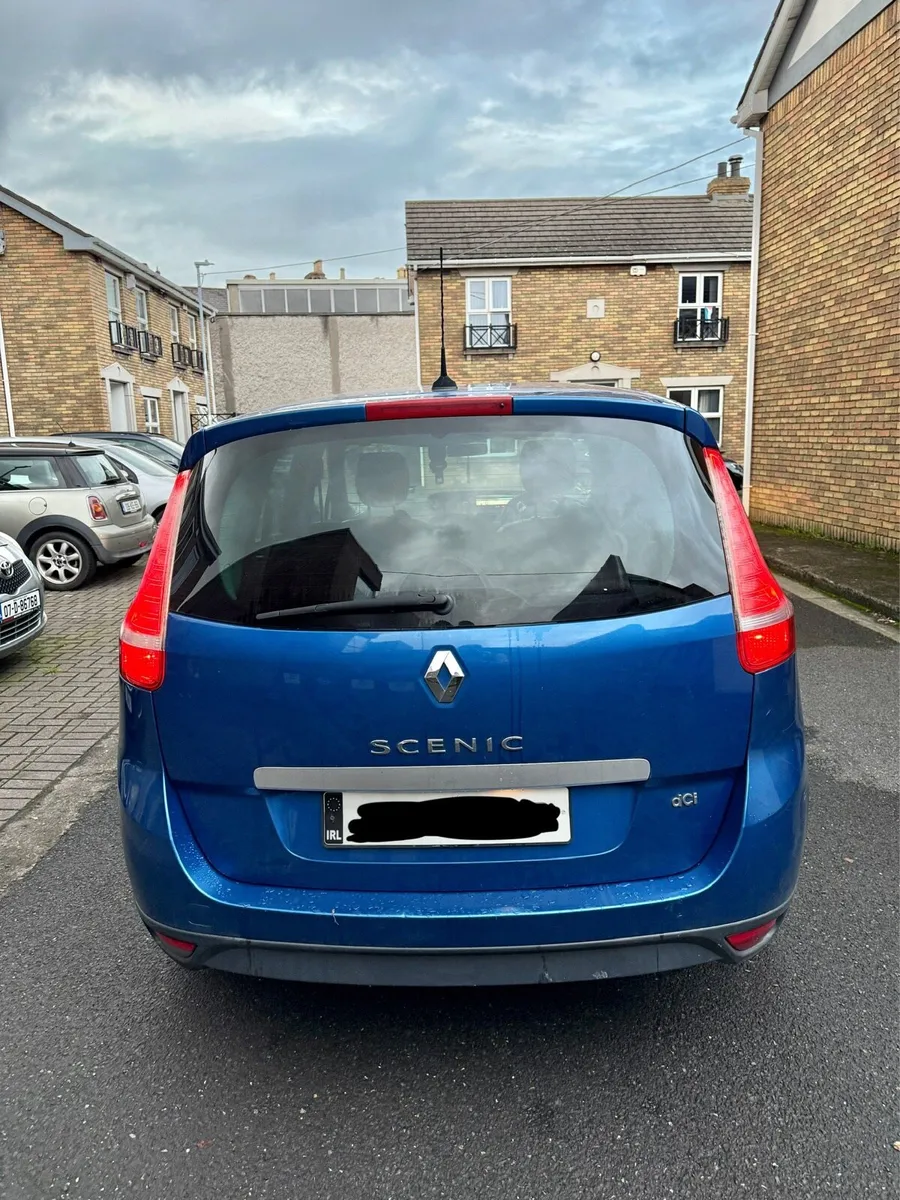 Renault Scenic 2011 - Image 4