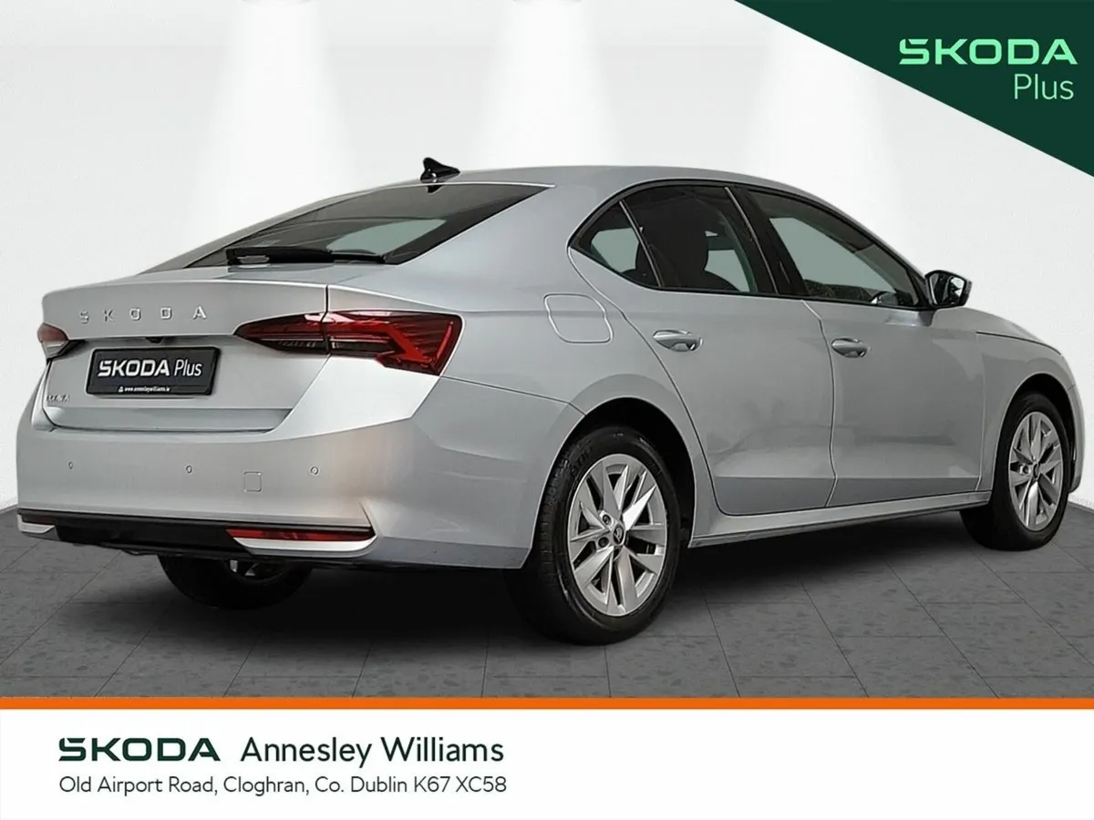 Skoda Octavia Selection 1.5Tsi 115Bhp DSG - Image 4