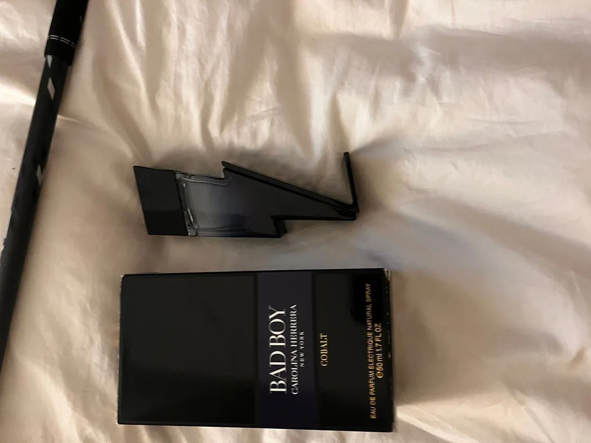 Perfumes for sale - Image 1