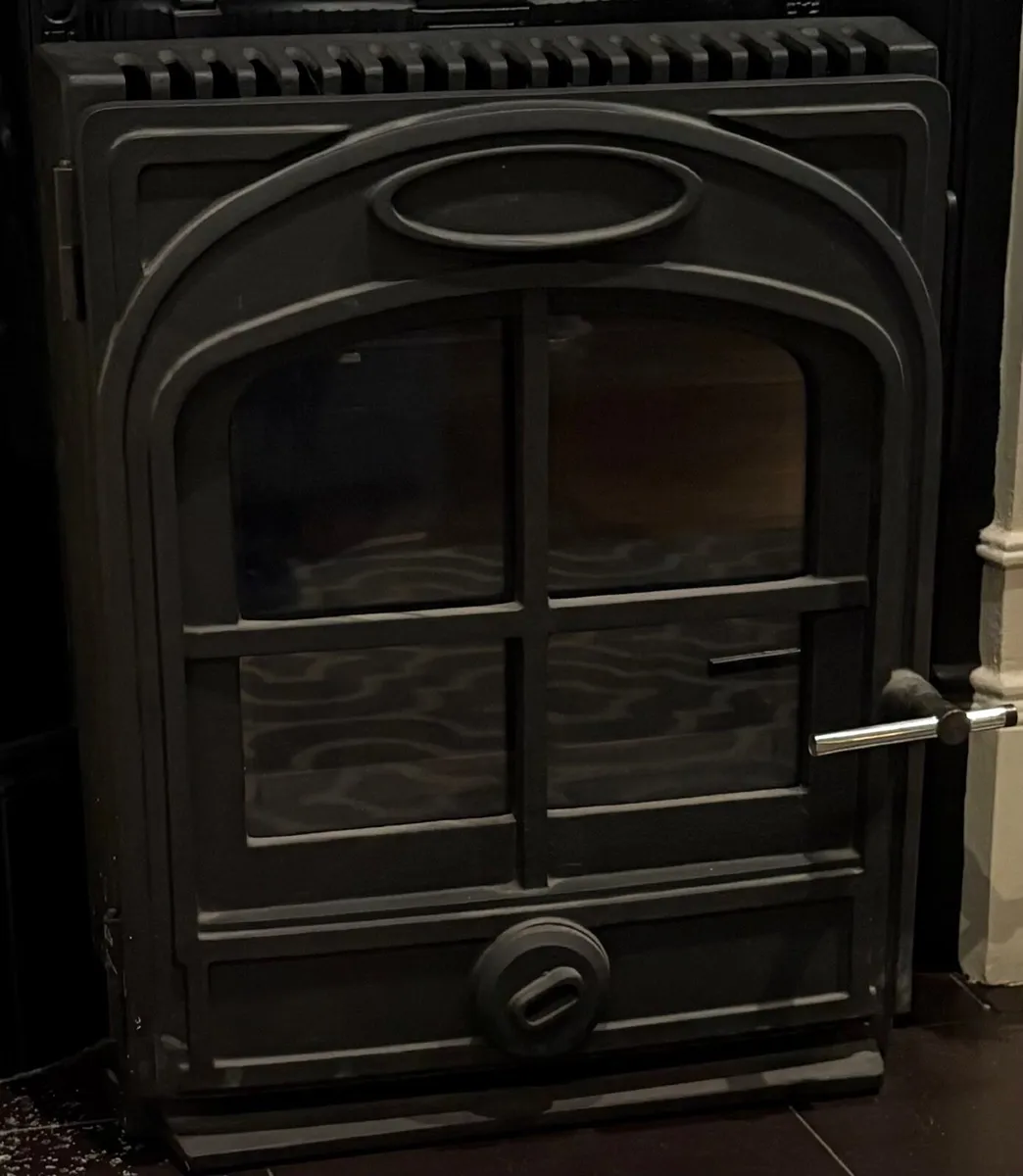 Fire insert/stove - Image 1