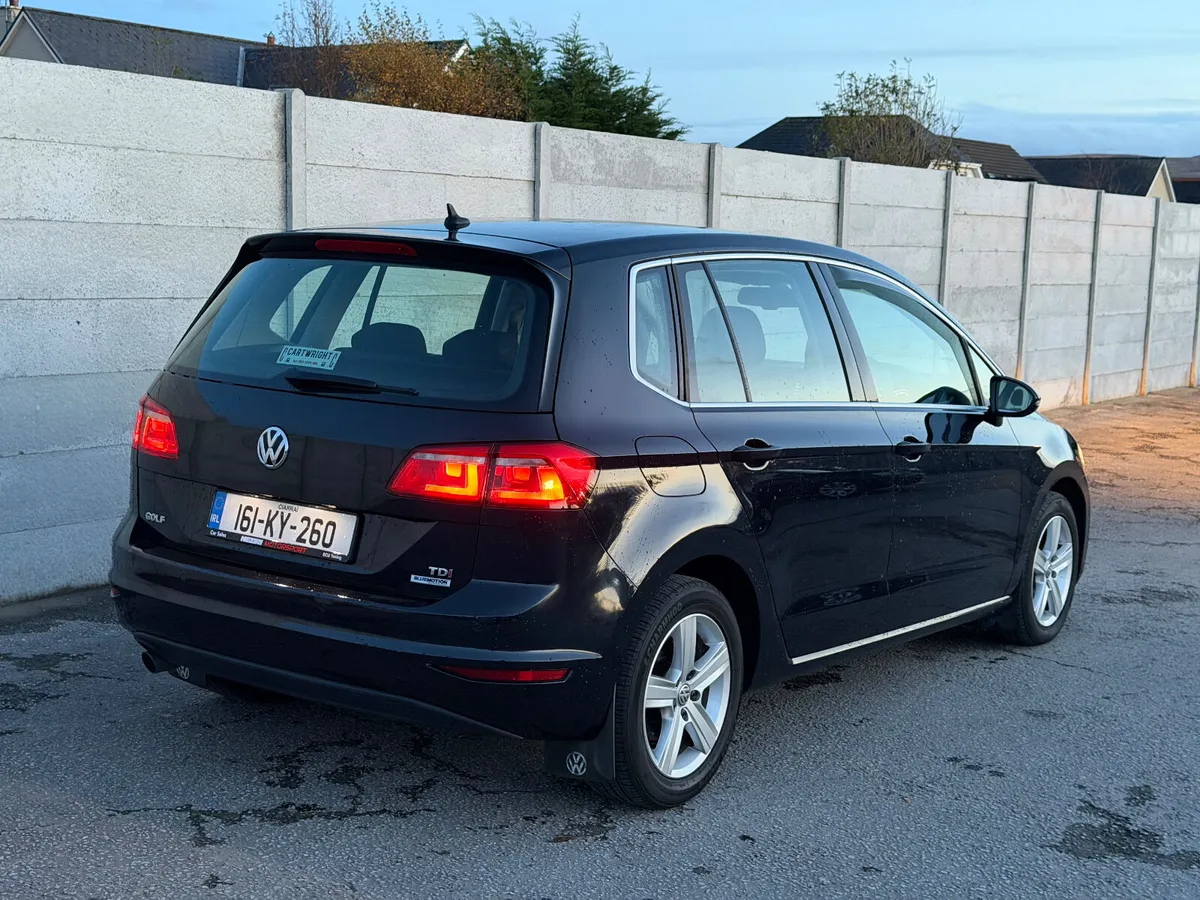 Volkswagen Golf 1.6 TDI 110 bhp Highline 05/26 - Image 4
