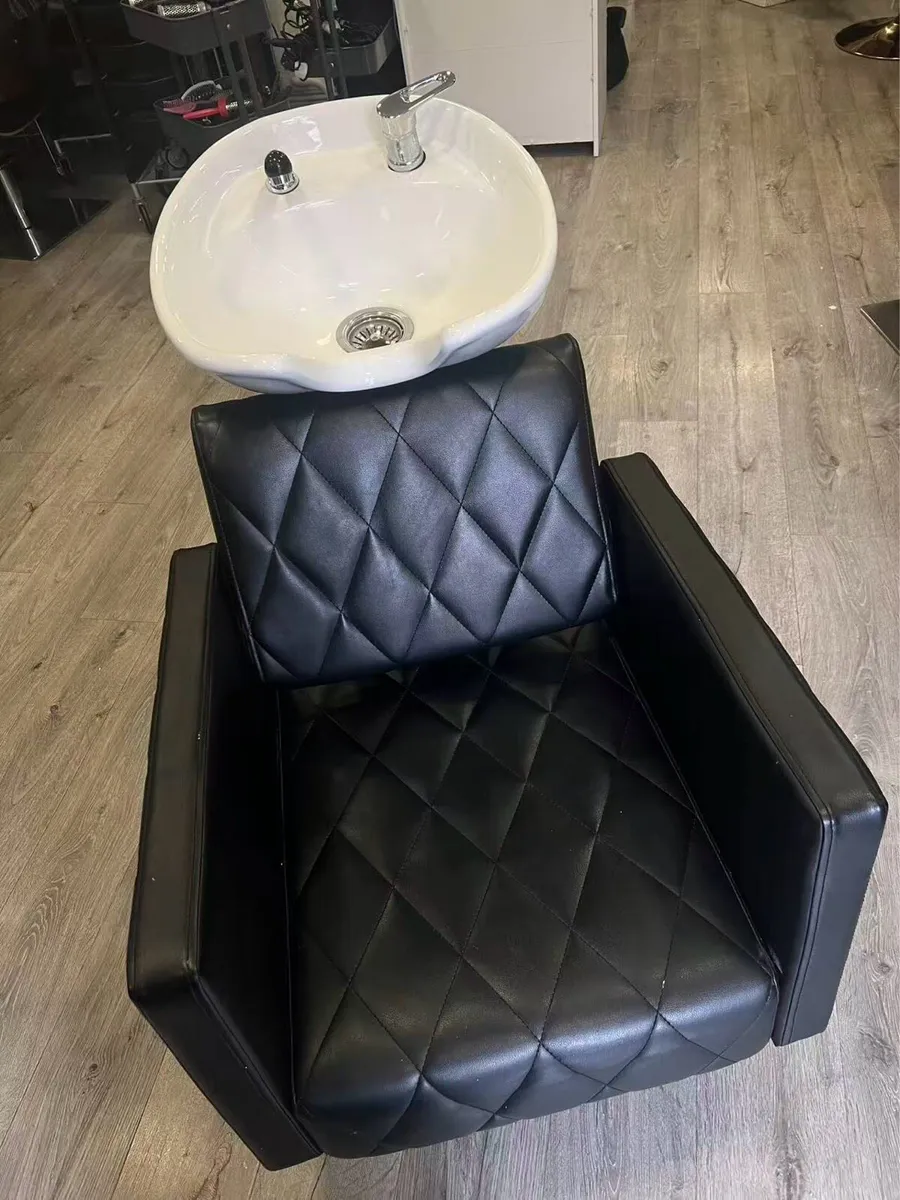 Brand new wash basin - Image 2