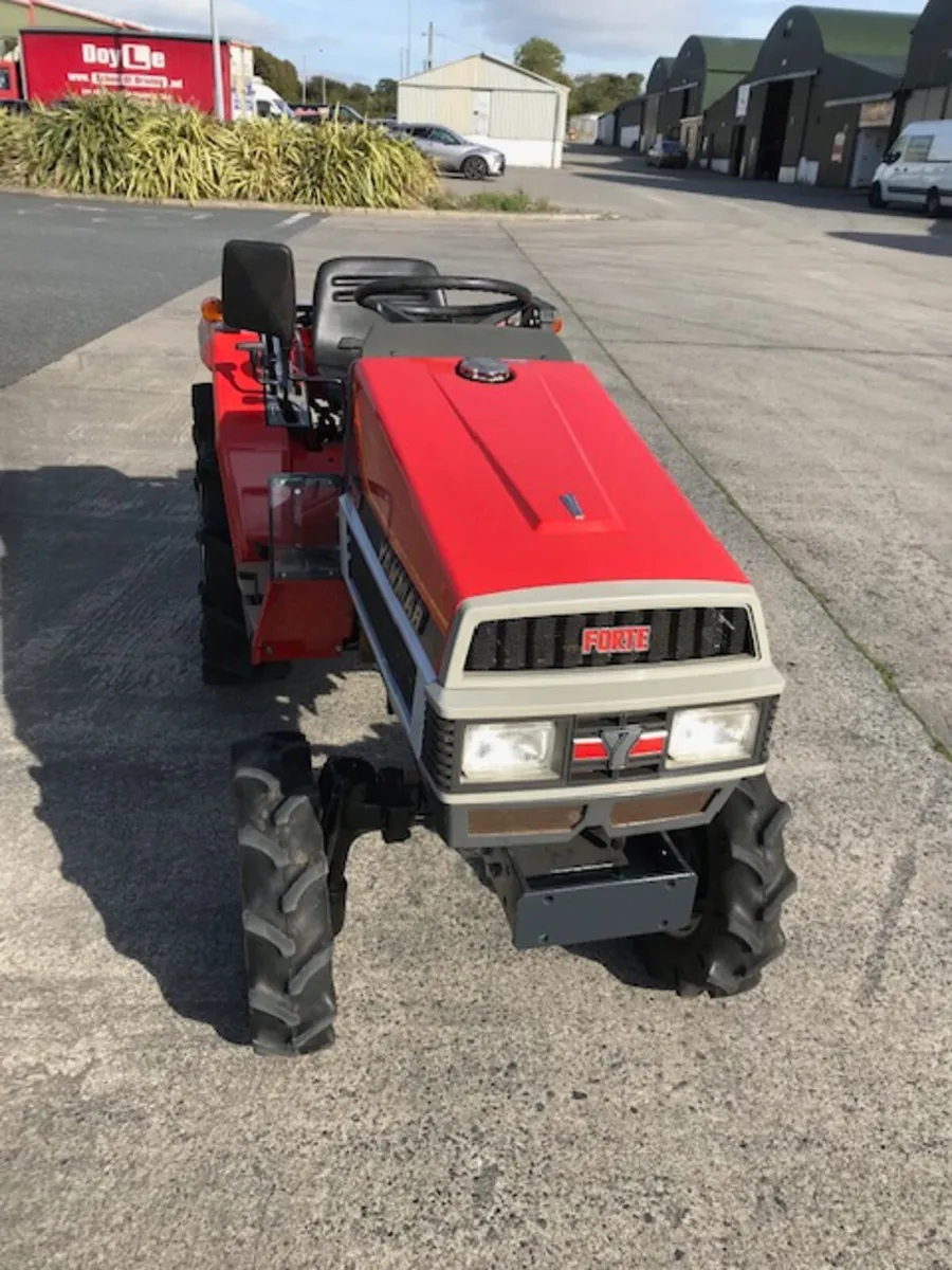 COMPACT TRACTOR YANMAR F-165(16Hp) - Image 4