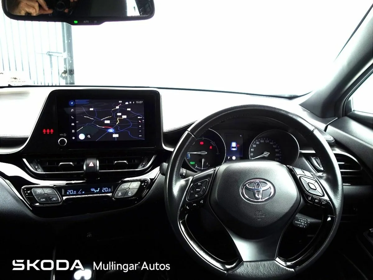 Toyota C-HR 1.8 HYBRID SPORT BITONE - Image 2