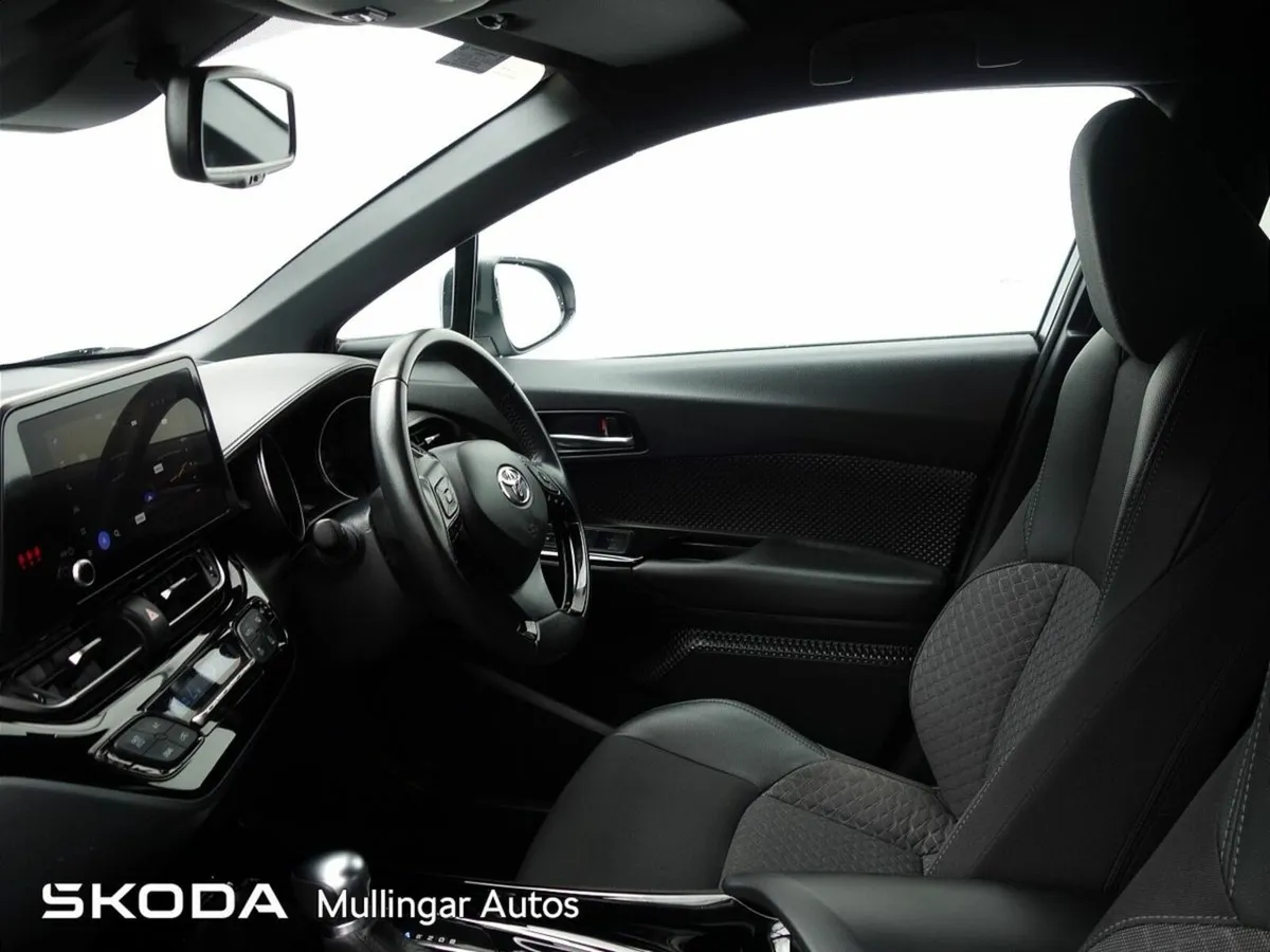 Toyota C-HR 1.8 HYBRID SPORT BITONE - Image 4