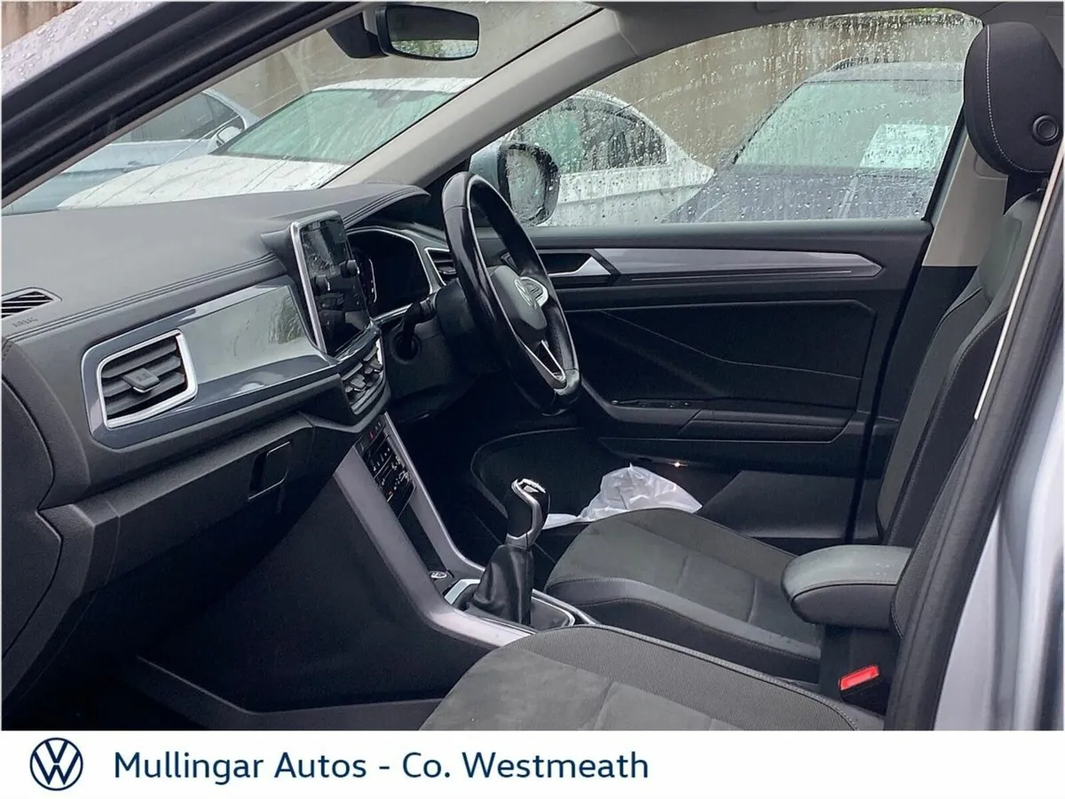 Volkswagen T-Roc Style 2.0 TDI 116HP - Image 4