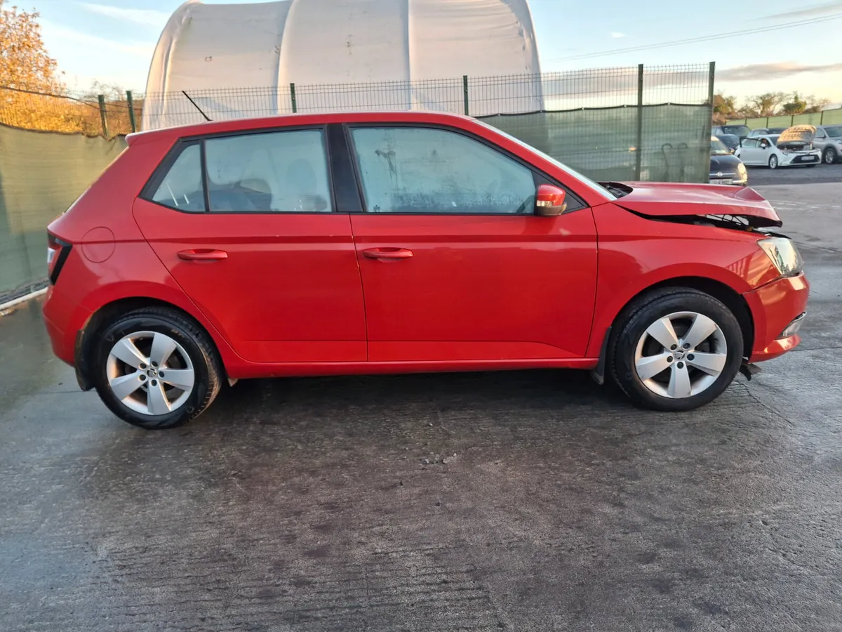 152 Skoda Fabia 1.2 Tsi - Image 4