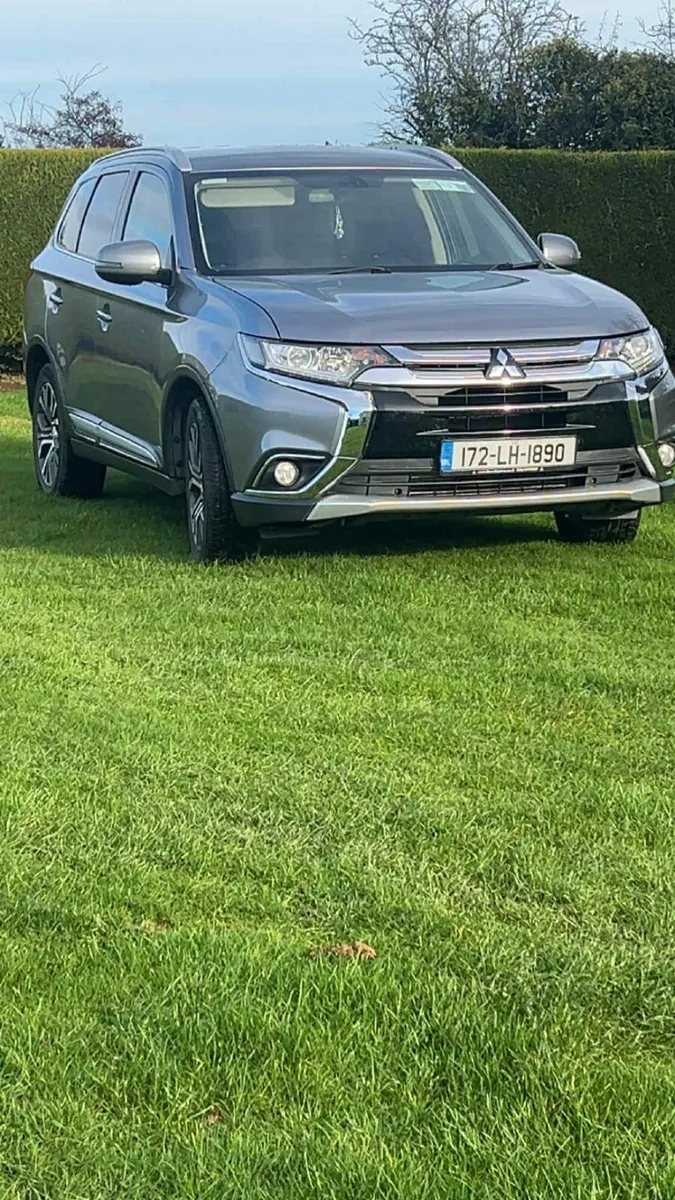 Mitsubishi Outlander 2017 - Image 2