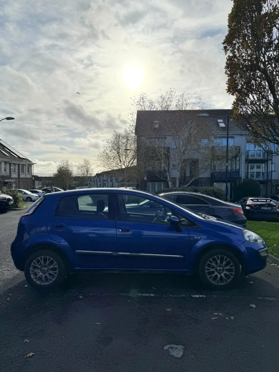 Fiat Punto 2010 €2500 NCT 26/08/2026 - Image 2