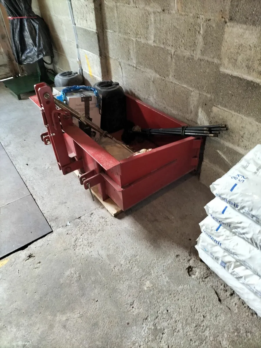 Transport box and log splitter - Image 4