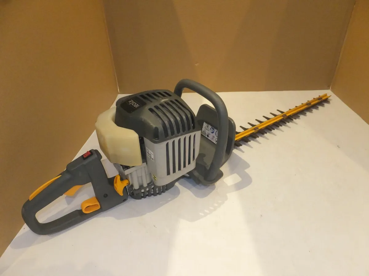 petrol hedge strimmer - Image 1