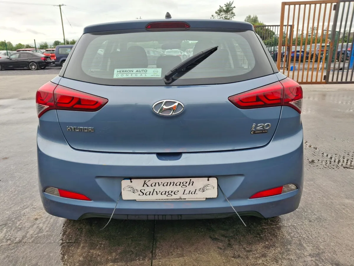 2018 Hyundai i20 1.3 Petrol  Manual - Image 4