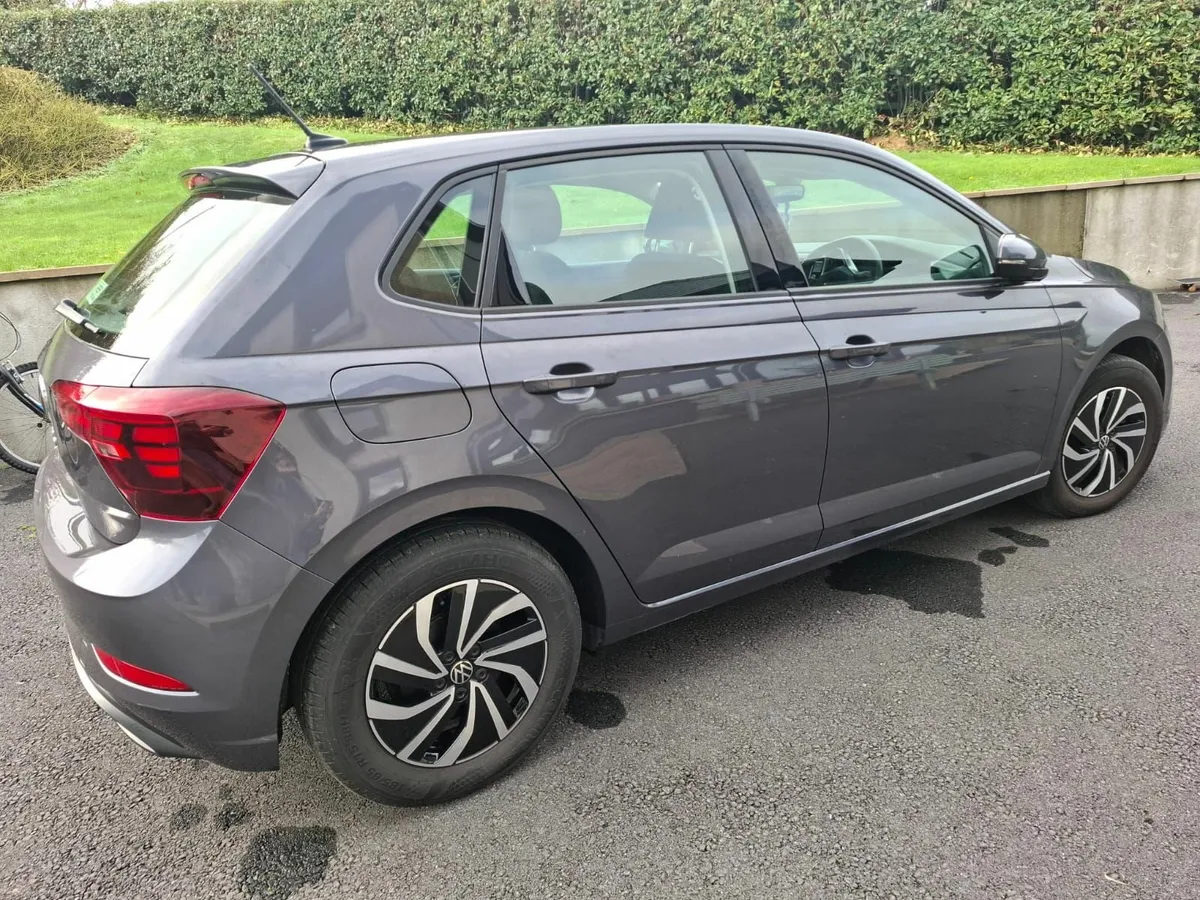 Volkswagen Polo 2023 - Image 4