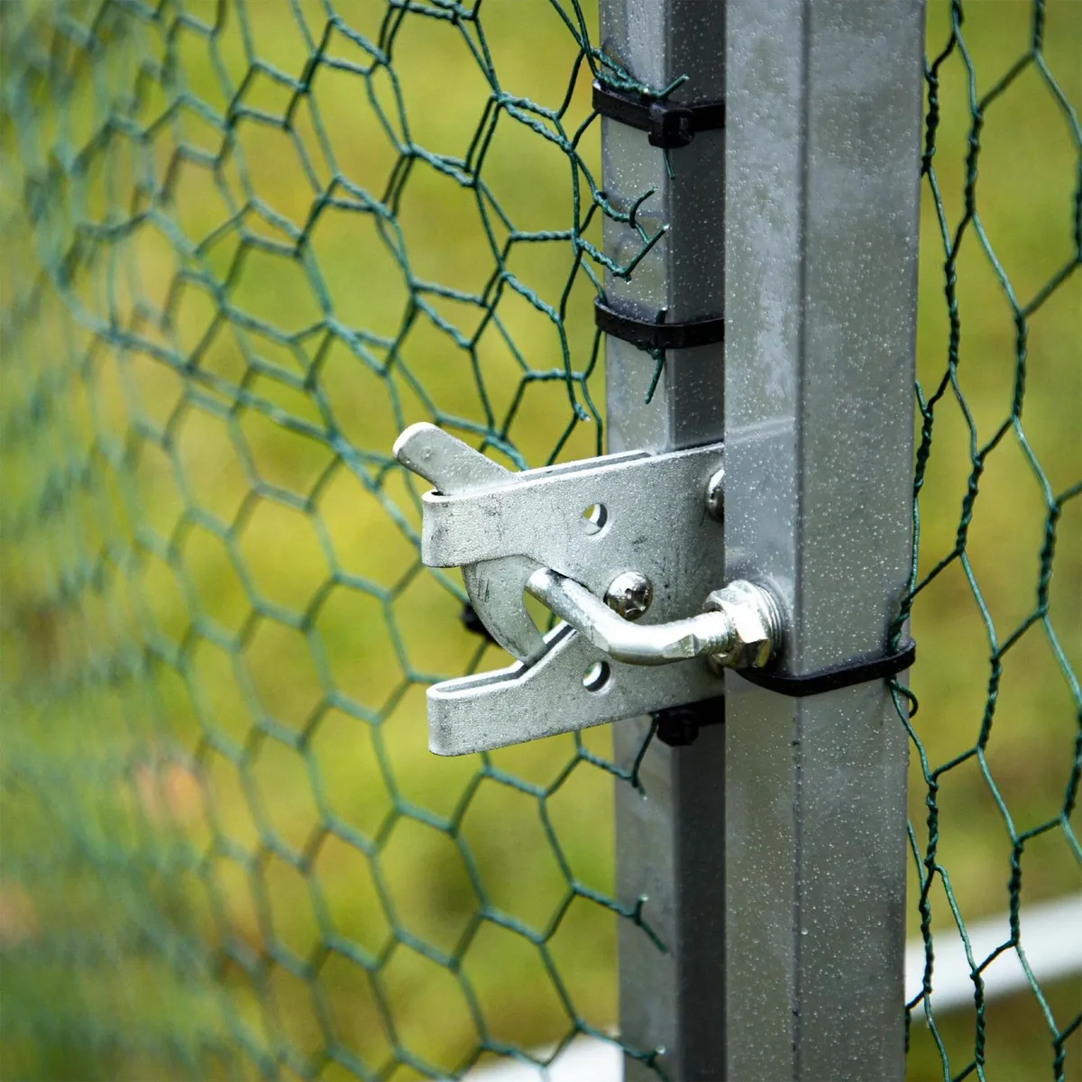 Enclosure for Pets 4x2.95x2m .. Free Delivery - Image 2