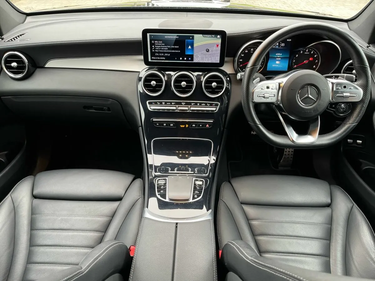 Mercedes-Benz GLC 300E AMG Line EQ Boost 4Matic MH - Image 4