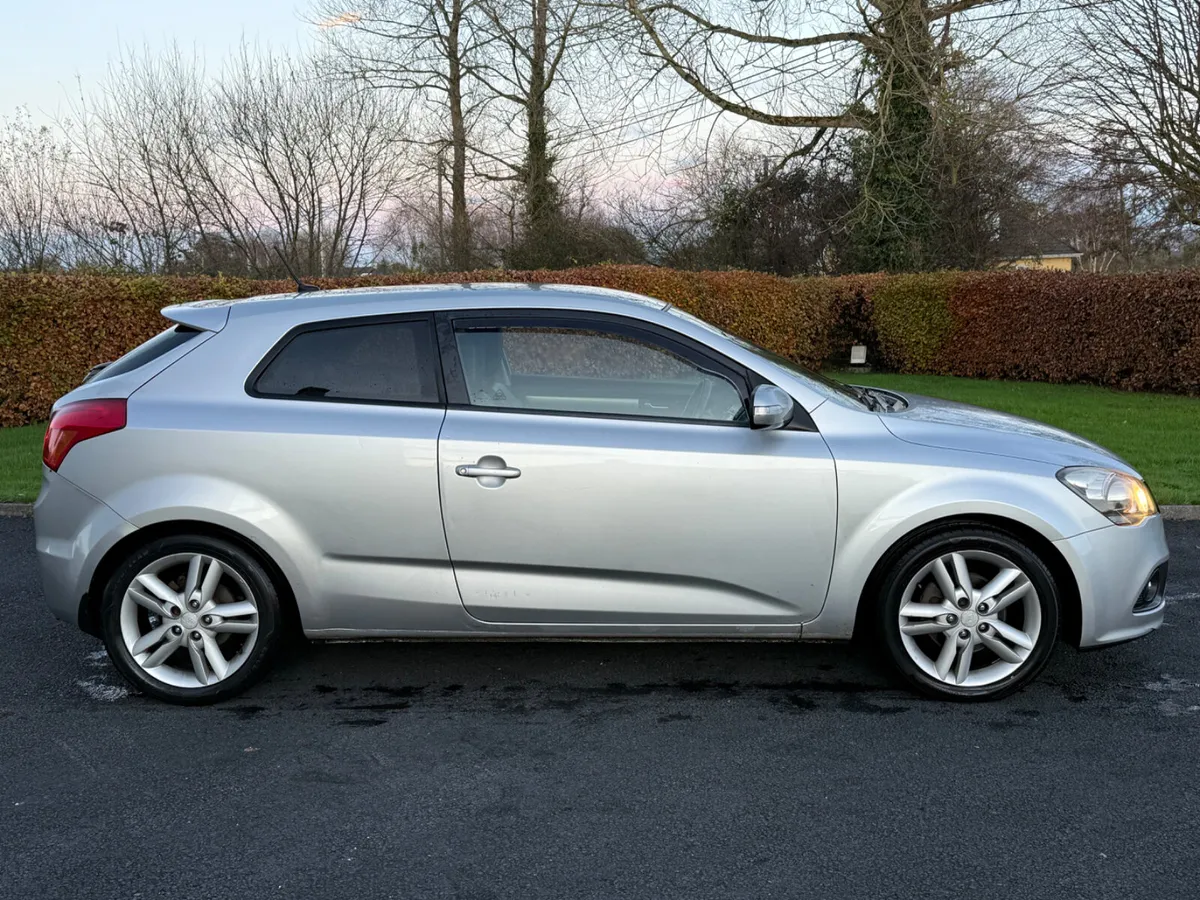 2012 Kia Pro-Ceed NCT 09/26 - Image 4