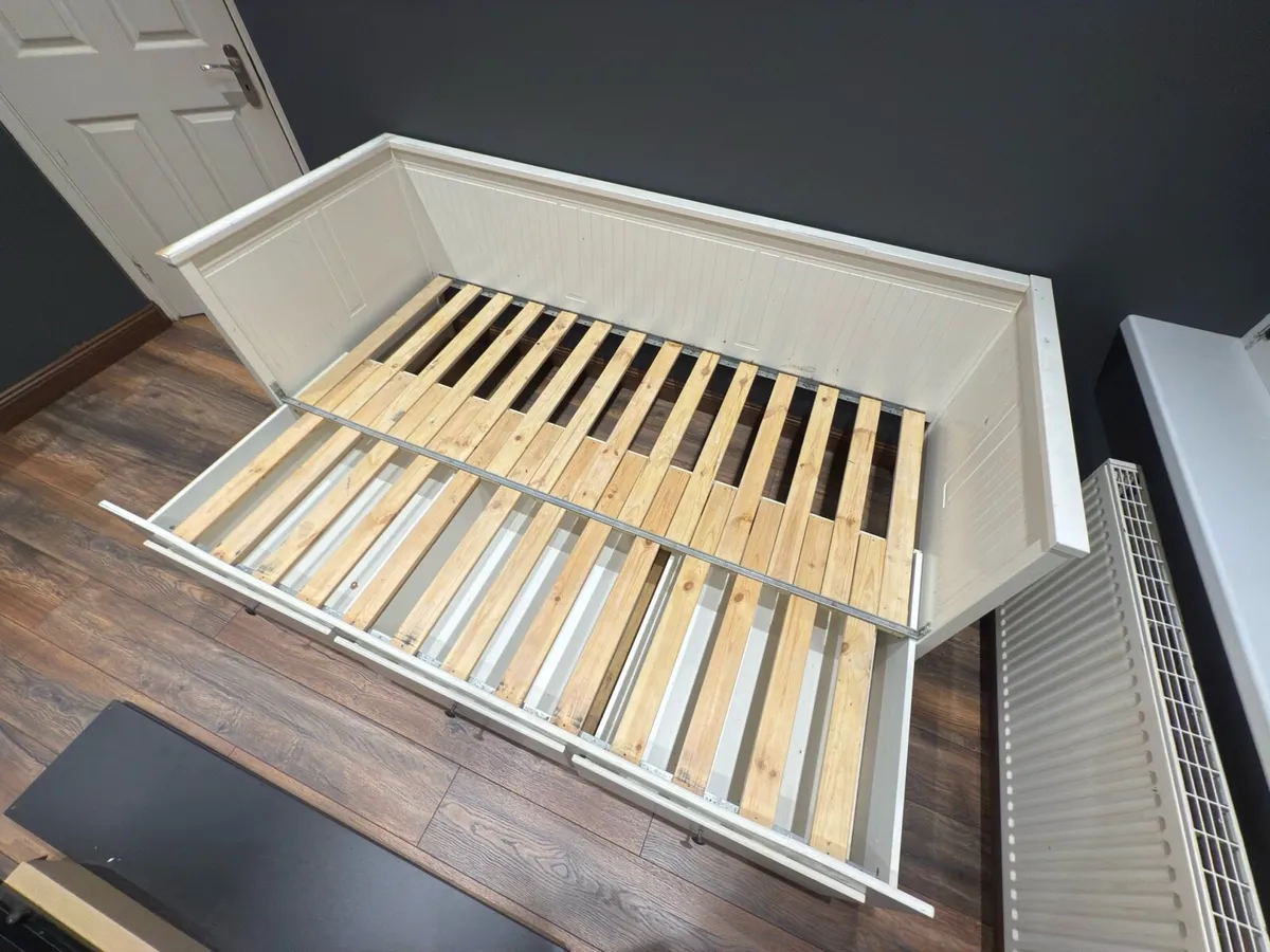 Ikea bed - Image 4