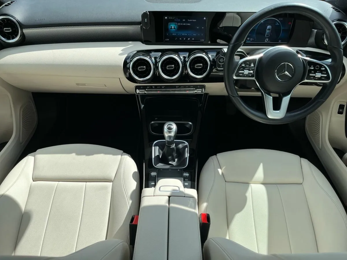 Mercedes-Benz A-Class A 180 Saloon Style - Image 4