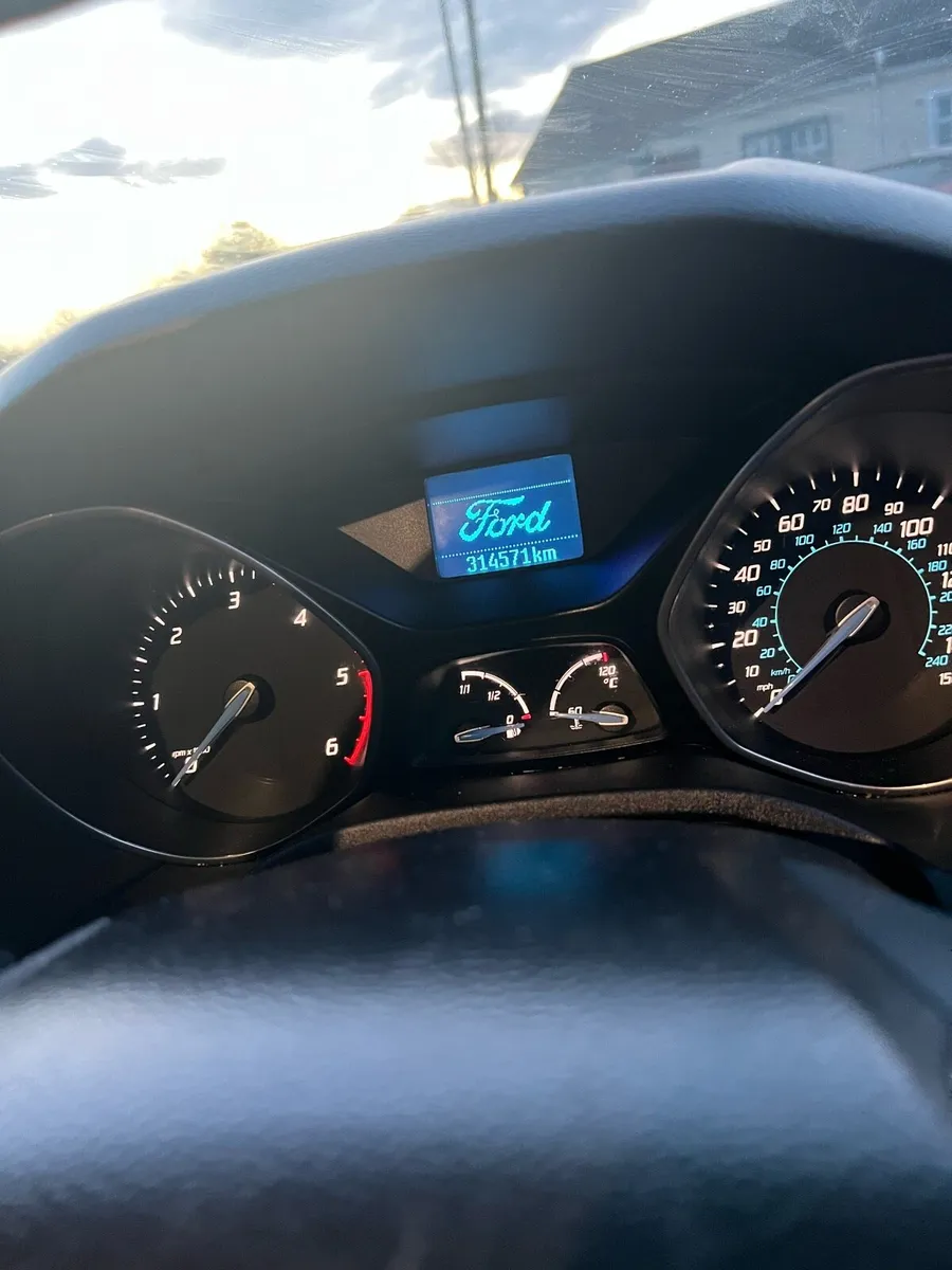 Ford Focus - Image 3