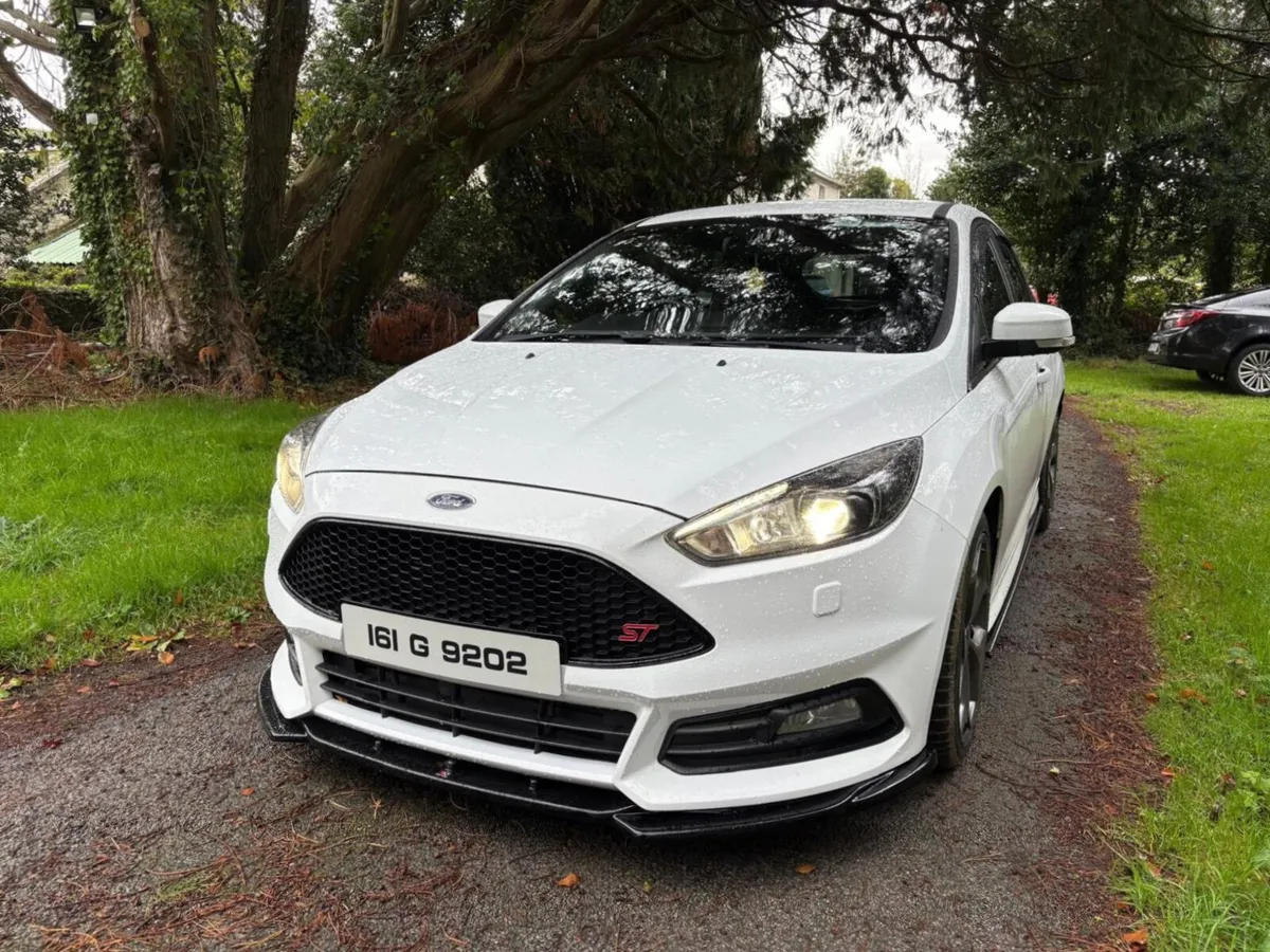 161 Ford Focus ST-3 2.0L, NCT & Taxed to May 2026! - Image 1