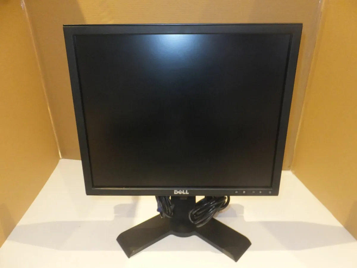 Dell Monitor - Image 1
