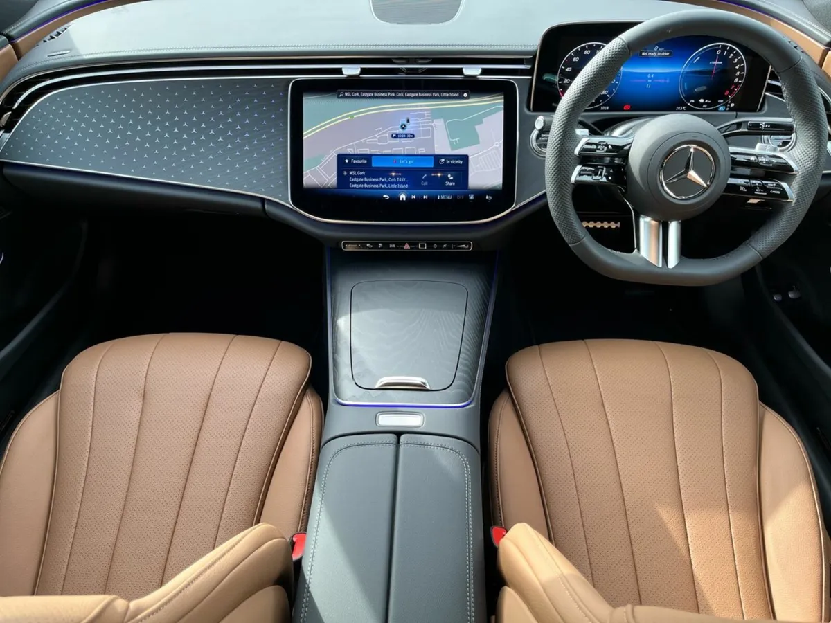 Mercedes-Benz E-Class 300E AMG Line Plus MHEV - Image 4