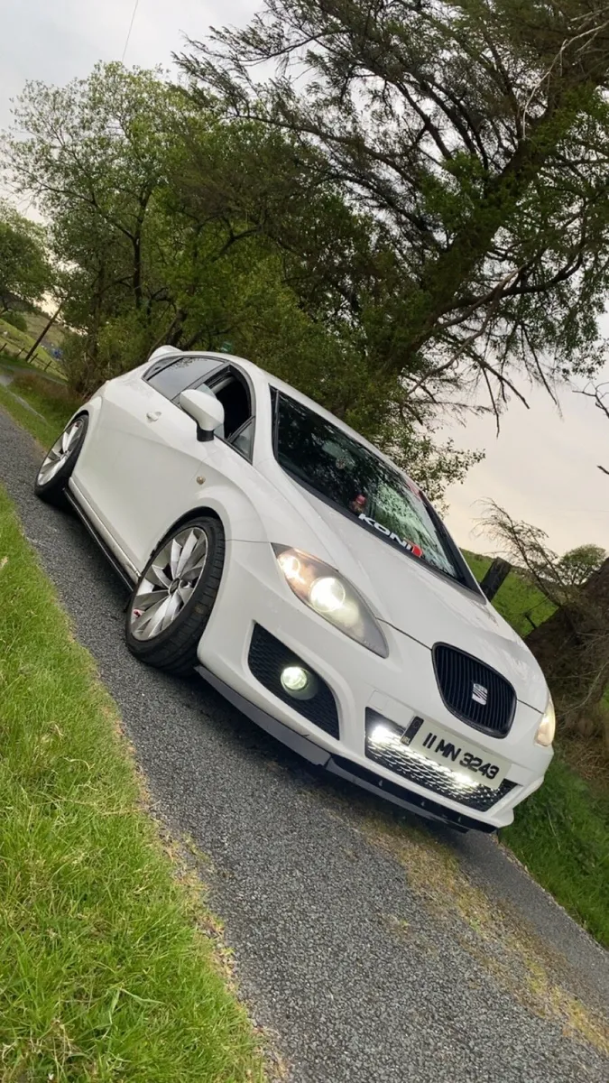 2011 seat Leon - Image 2