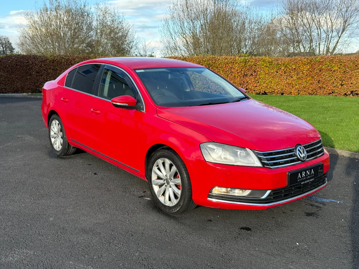 2013 Volkswagen Passat Highline NCT 08/26 - Image 2