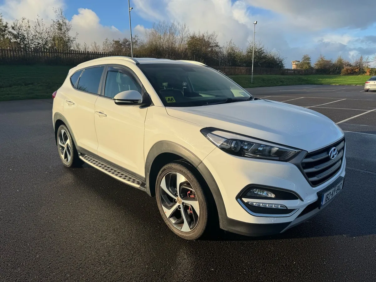 182 Hyundai Tucson Executive SE - Image 1