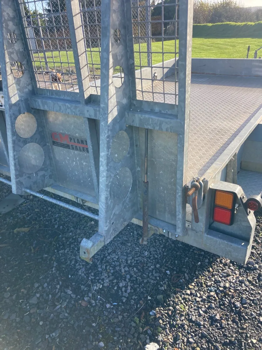 Plant Trailer - Image 1