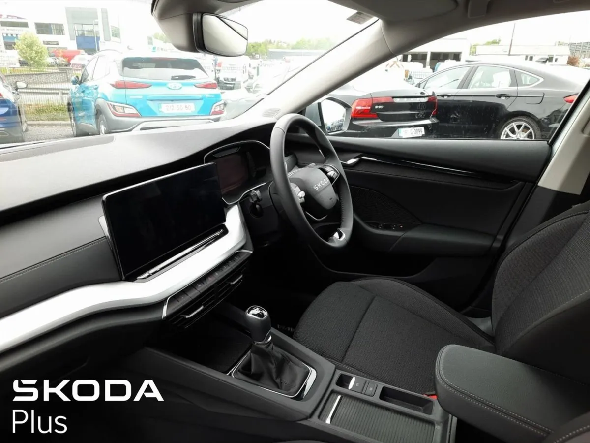 Skoda Octavia Selection 2.0TDI 115HP - Image 4