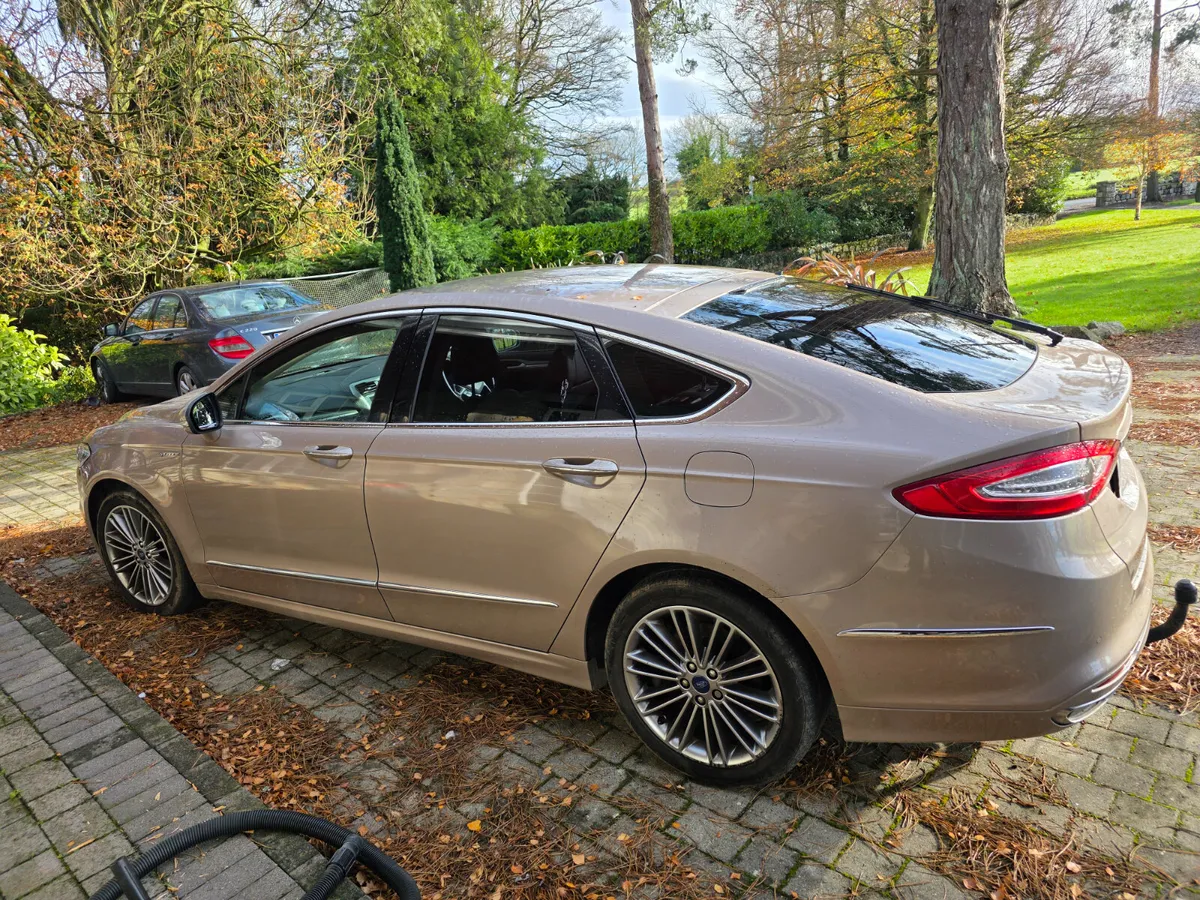 Ford mondeo - Image 1