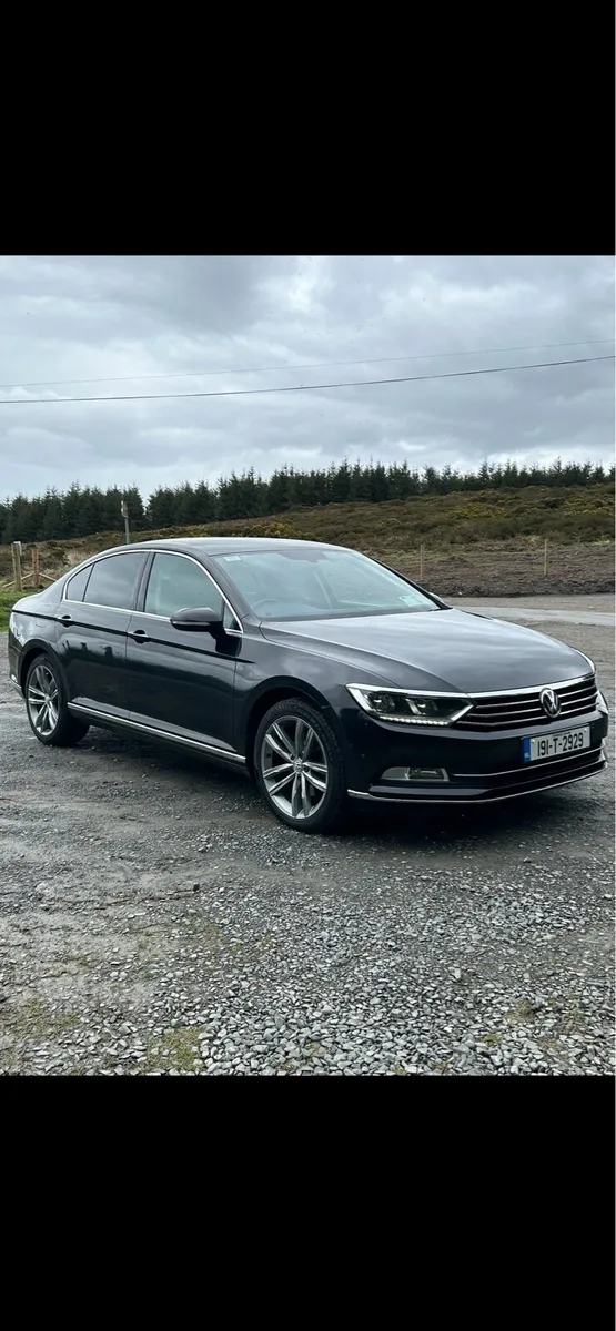 2019 Automatic VW Passat 150bhp - Image 1