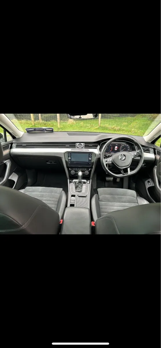 2019 Automatic VW Passat 150bhp - Image 4