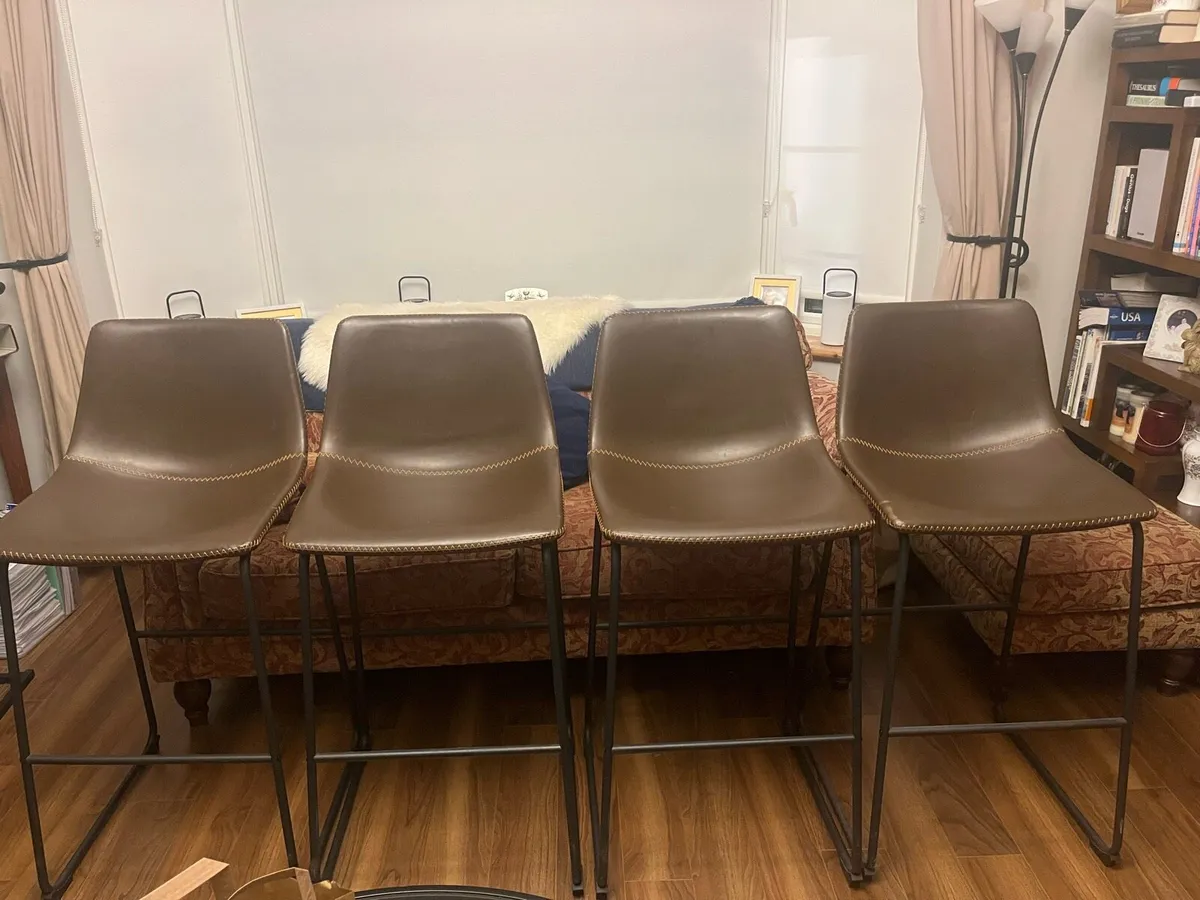 4 stools - Image 1