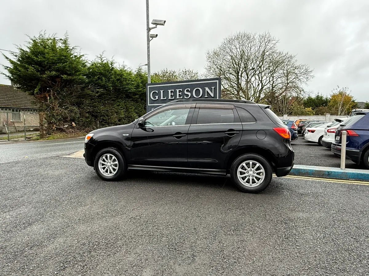 2014 Mitsubishi ASX 1.8 Diesel. Low mileage. - Image 2