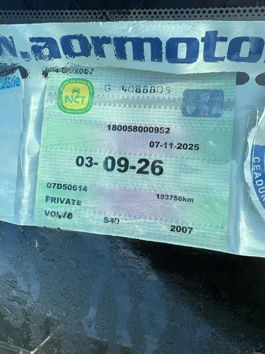 Volvo 2007  S40 1.6 Petrol 4DR - Image 2