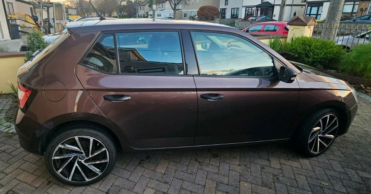 ŠKODA Fabia Active 1.2 TSI 110HP DSG (4DR AUTO) - Image 2