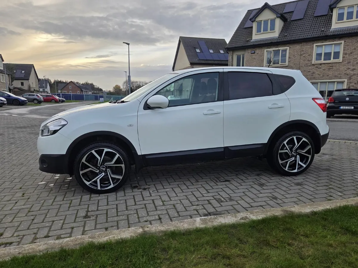 Nissan Qashqai 2012 - Image 4