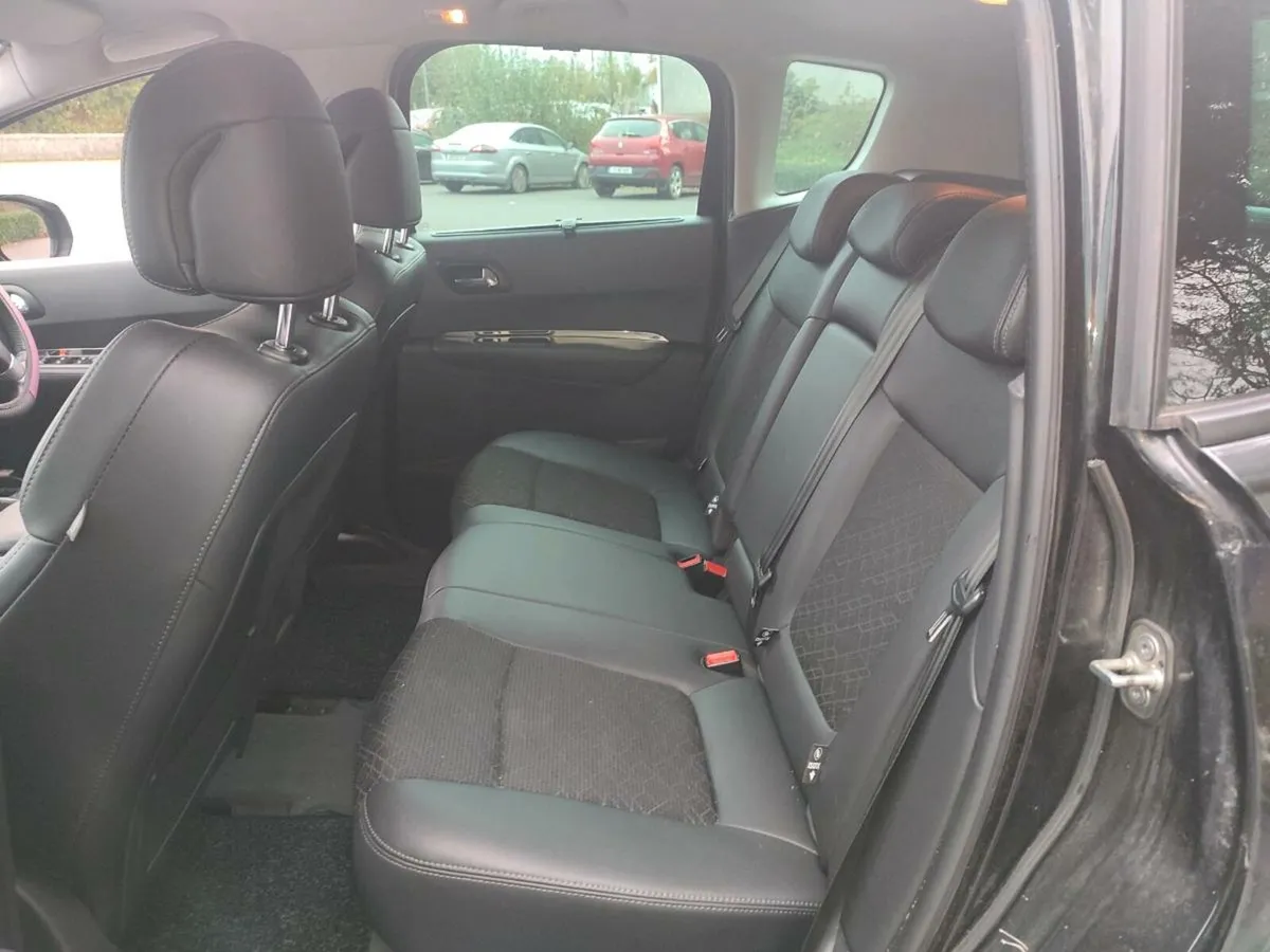 Peugeot 3008 Allure 2015 - Image 4