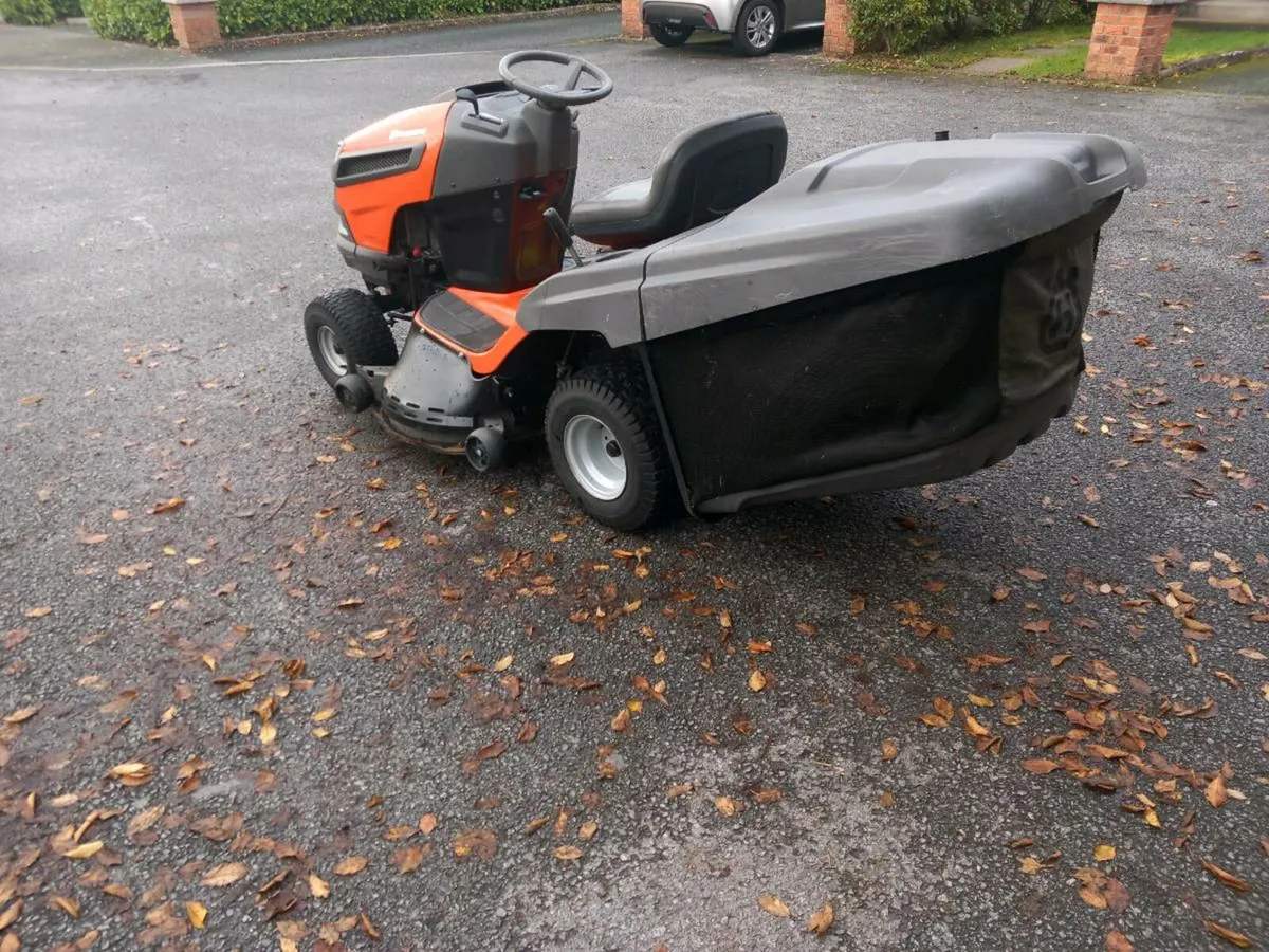 Husqvarna ride on 24hp - Image 4