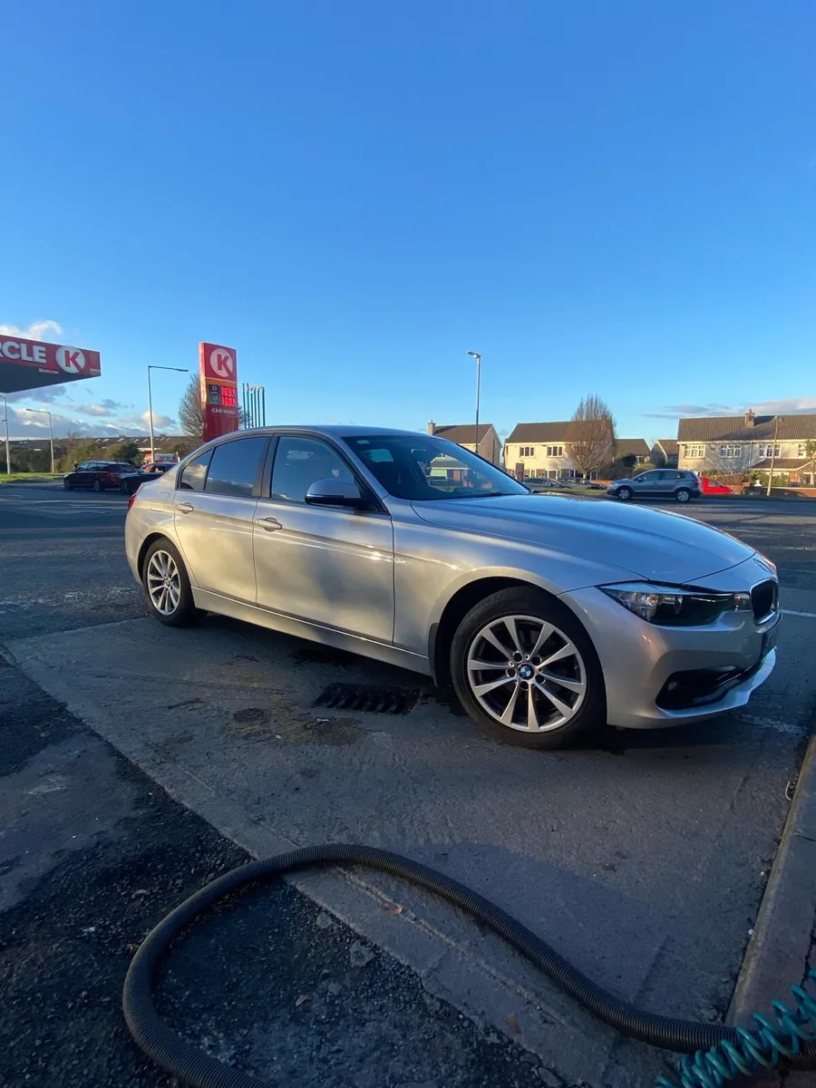 BMW 316d - Image 4