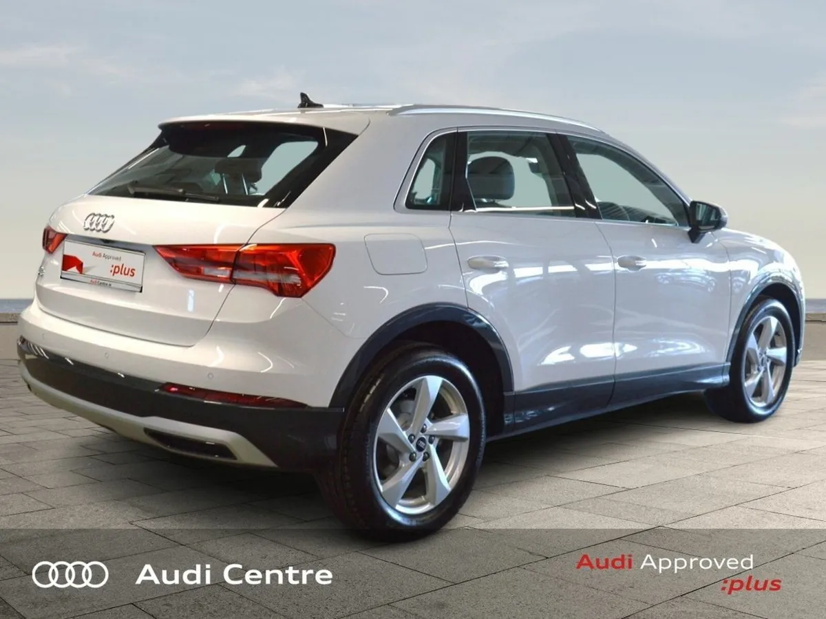 Audi Q3 35 TDI 150HP S Tronic SE - Image 4