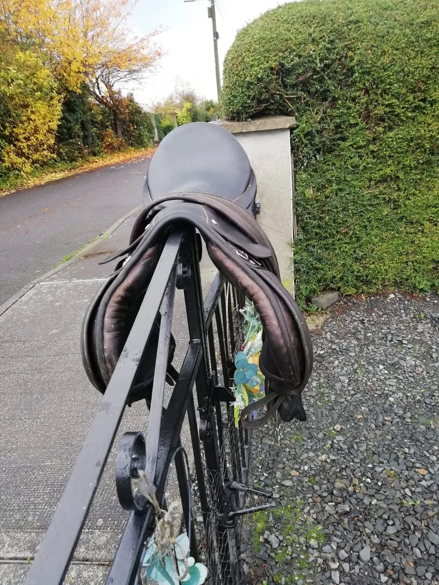 17 inch berney saddle - Image 2