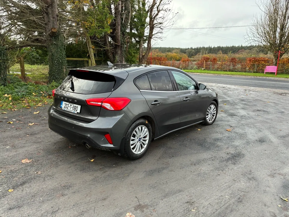 Ford focus - Image 2